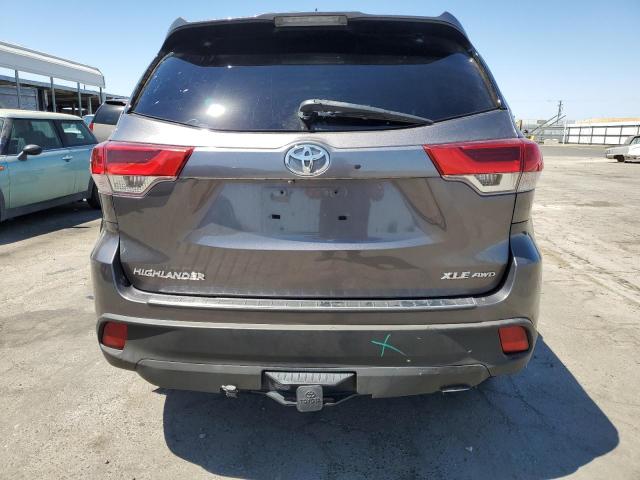 Zdjęcie 6 z aukcji – 2017 TOYOTA HIGHLANDER z VIN 5TDJZRFH4HS421496