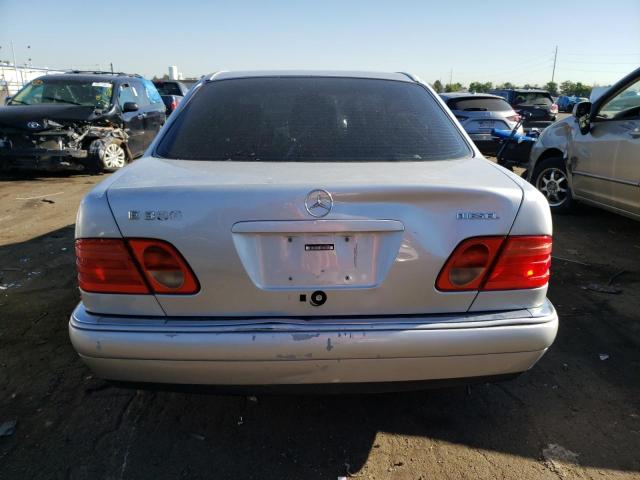 Photo 6 from auction – 1997 MERCEDES-BENZ E 300D with VIN WDBJF20F7VA351071
