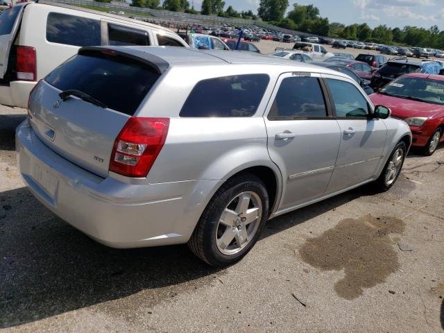 Photo 3 from auction – 2005 DODGE MAGNUM SXT with VIN 2D4GZ48V35H671597