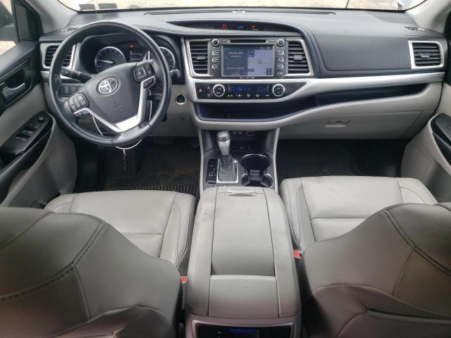 Photo 8 from auction – 2018 TOYOTA HIGHLANDER with VIN 5TDJZRFH3JS538430