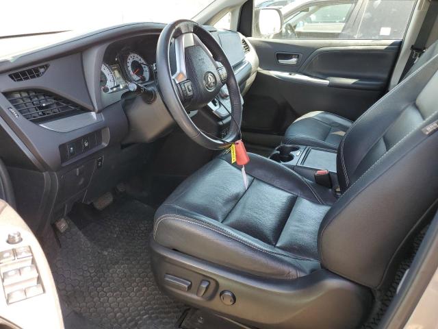 Photo 7 from auction – 2017 TOYOTA SIENNA SE with VIN 5TDXZ3DC7HS868516