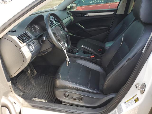 Photo 7 from auction – 2015 VOLKSWAGEN PASSAT S with VIN 1VWAT7A3XFC037655