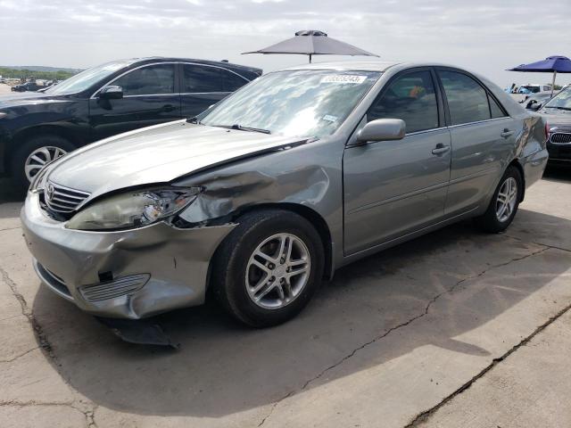 TOYOTA CAMRY LE 2005 with VIN 4T1BE32K25U551049 - Photo from auction
