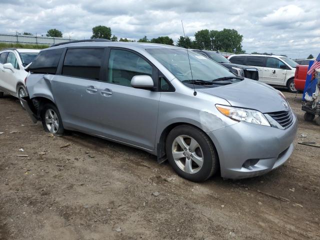 Photo 4 from auction – 2011 TOYOTA SIENNA LE with VIN 5TDKK3DC4BS085000
