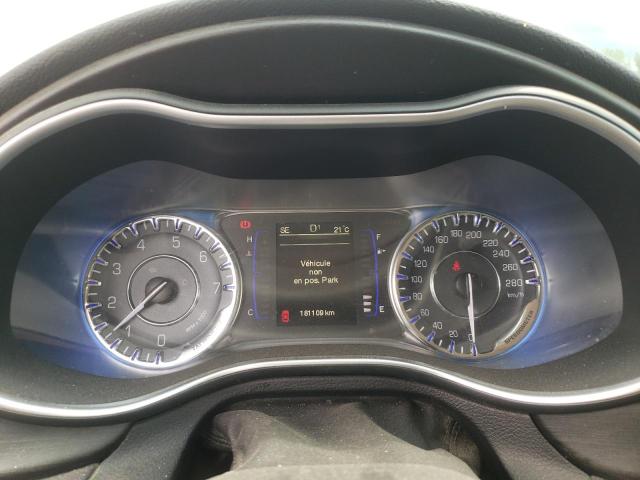 Photo 9 from auction – 2015 CHRYSLER 200 LIMITE with VIN 1C3CCCAB8FN628085