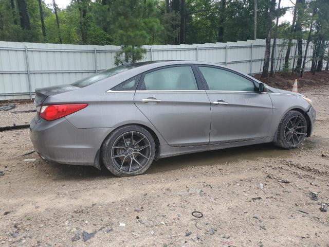 Photo 3 from auction – 2013 HYUNDAI SONATA SE with VIN 5NPEC4AB2DH574225