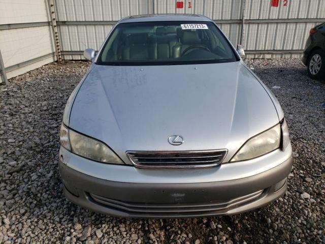 Photo 5 from auction – 2001 LEXUS ES 300 with VIN JT8BF28G910302682