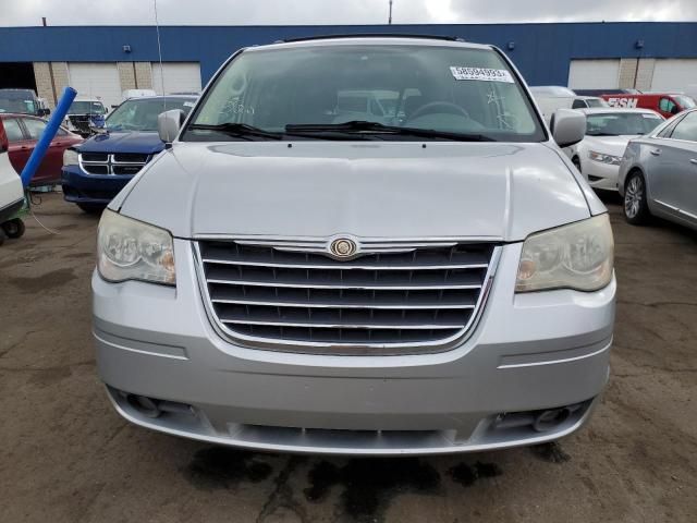 Photo 5 from auction – 2008 CHRYSLER TOWN & COU with VIN 2A8HR54P28R629587