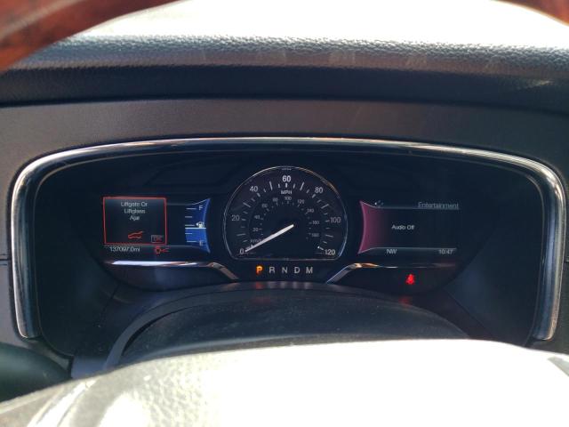 Photo 9 from auction – 2016 LINCOLN NAVIGATOR with VIN 5LMJJ3JT3GEL02397