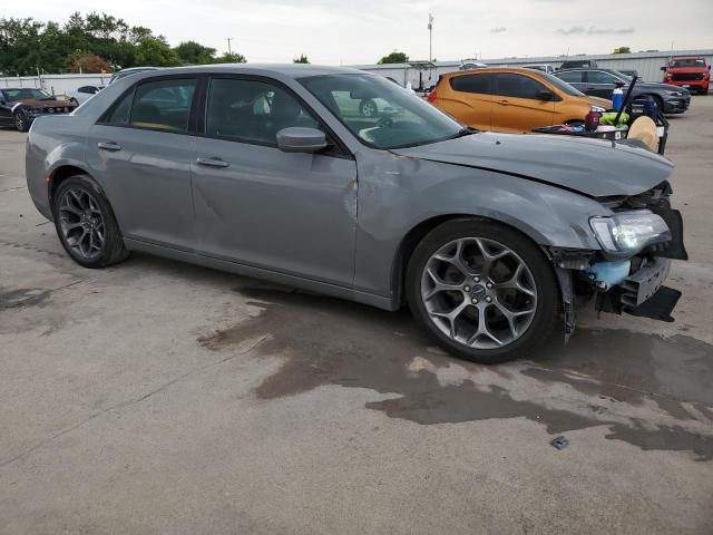 Photo 4 from auction – 2017 CHRYSLER 300 S with VIN 2C3CCABG1HH662699