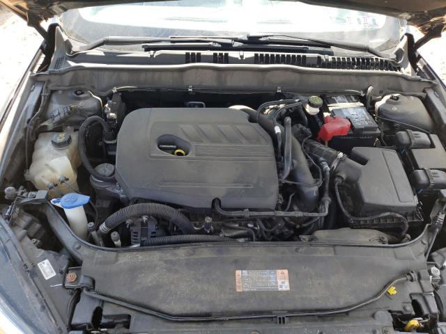 Photo 11 from auction – 2016 FORD FUSION SE with VIN 3FA6P0HD1GR277026