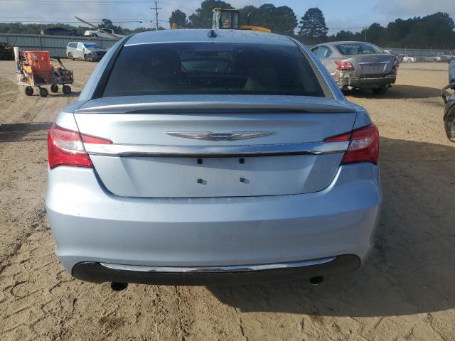 Foto 6 de la subasta – 2013 CHRYSLER 200 LX con VIN 1C3CCBAG9DN737819