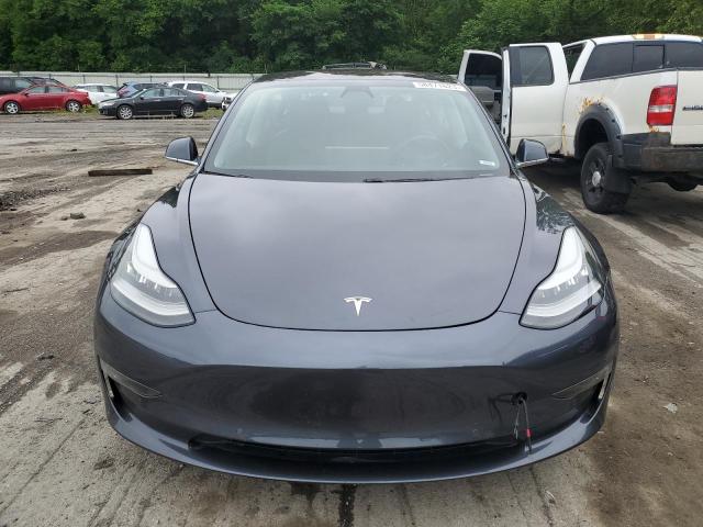 Photo 5 from auction – 2018 TESLA MODEL 3 with VIN 5YJ3E1EB4JF132695