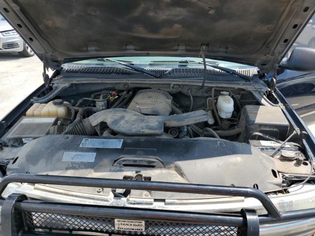 Photo 12 from auction – 2004 CHEVROLET SUBURBAN K with VIN 3GNFK16Z44G202946