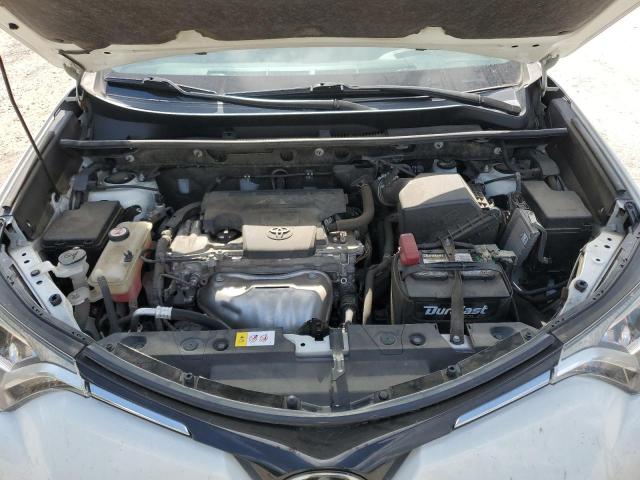 Photo 12 from auction – 2017 TOYOTA RAV4 XLE with VIN JTMWFREV7HJ716031