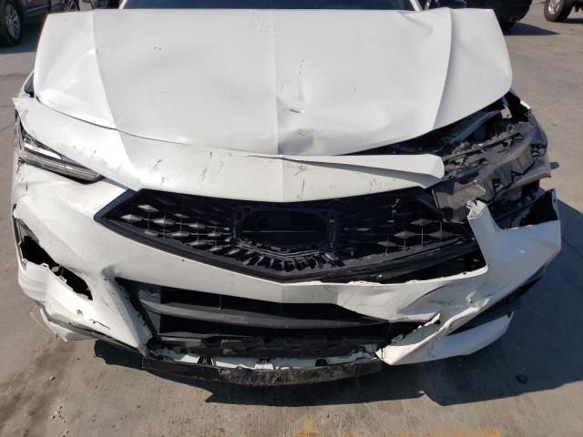 Photo 11 from auction – 2022 ACURA TLX TECH A with VIN 19UUB5F56NA001944