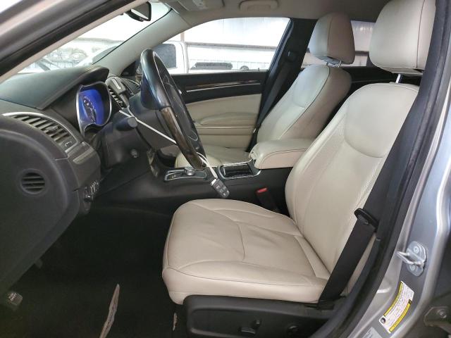 Photo 7 from auction – 2018 CHRYSLER 300 LIMITE with VIN 2C3CCAEG3JH140187