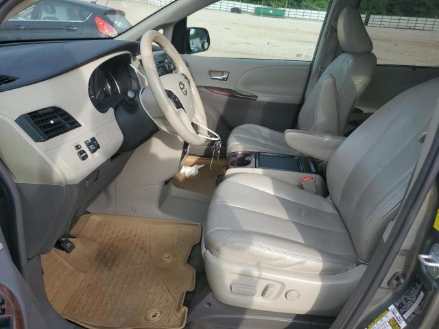 Photo 7 from auction – 2011 TOYOTA SIENNA XLE with VIN 5TDYK3DC1BS112714