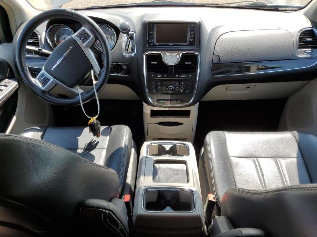 Photo 8 from auction – 2012 CHRYSLER TOWN & COU with VIN 2C4RC1BG5CR326482