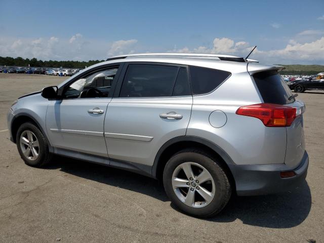 Photo 2 from auction – 2015 TOYOTA RAV4 XLE with VIN 2T3WFREV5FW180713