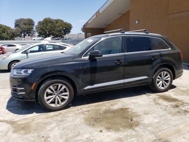AUDI Q7 PREMIUM 2017 with VIN WA1LAAF76HD057841 - Photo from auction