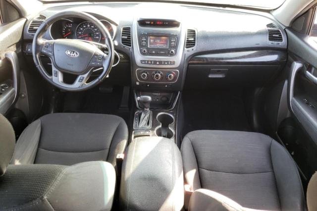 Photo 8 from auction – 2014 KIA SORENTO LX with VIN 5XYKT4A65EG514566
