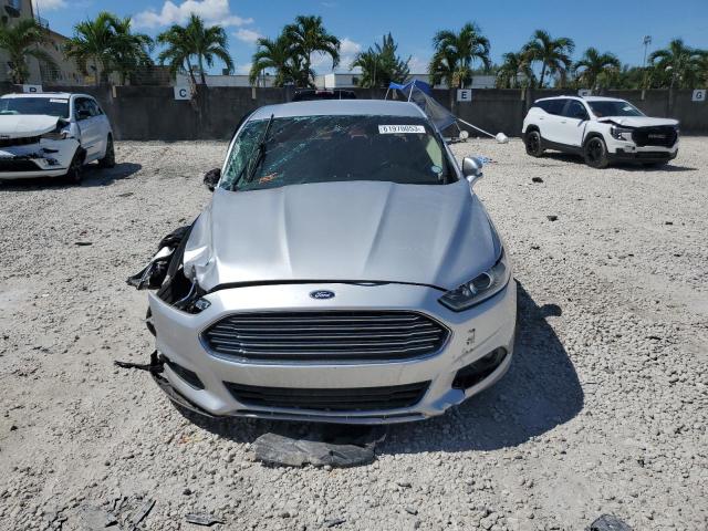 Photo 5 from auction – 2016 FORD FUSION SE with VIN 3FA6P0H99GR102339