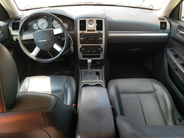 Photo 8 from auction – 2010 CHRYSLER 300 TOURIN with VIN 2C3CA5CV9AH104521
