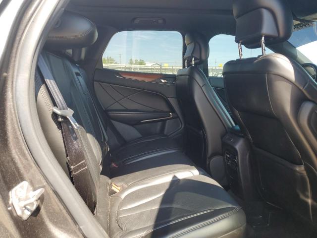 Photo 11 from auction – 2017 LINCOLN MKC RESERV with VIN 5LMTJ3DH7HUL08808
