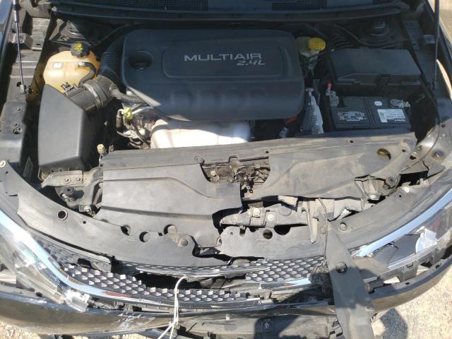 Снимка 11 от търг – 2015 CHRYSLER 200 с VIN 1C3CCCAB7FN574844
