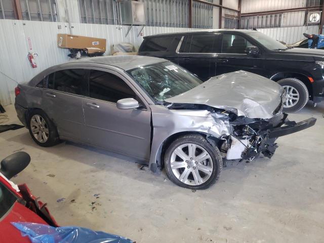 Photo 4 from auction – 2013 CHRYSLER 200 LX with VIN 1C3CCBAB1DN669178