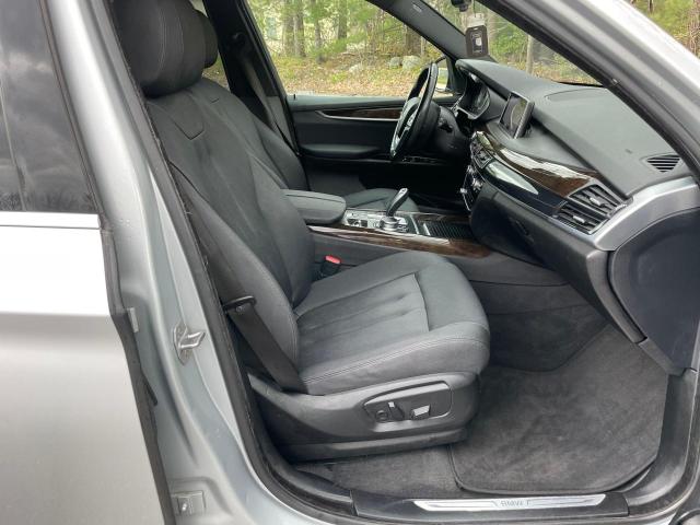 Photo 5 from auction – 2017 BMW X5 XDRIVE3 with VIN 5UXKR0C33H0V73277