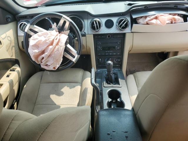 Photo 8 from auction – 2005 FORD MUSTANG with VIN 1ZVFT84N555188933