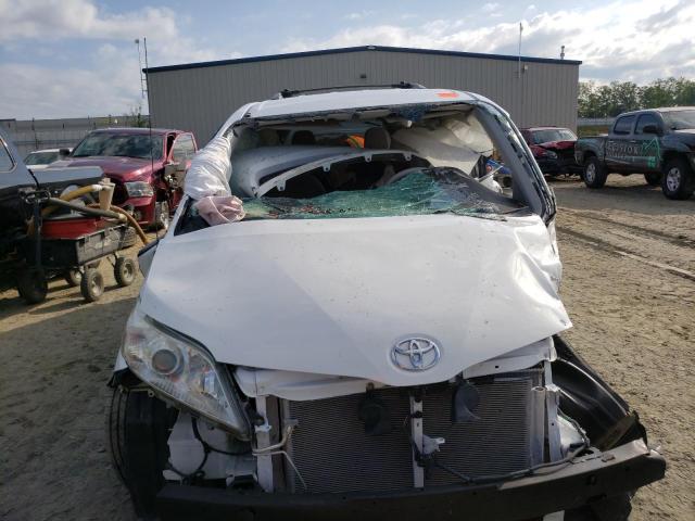 Photo 5 from auction – 2013 TOYOTA SIENNA LE with VIN 5TDKK3DC9DS334829