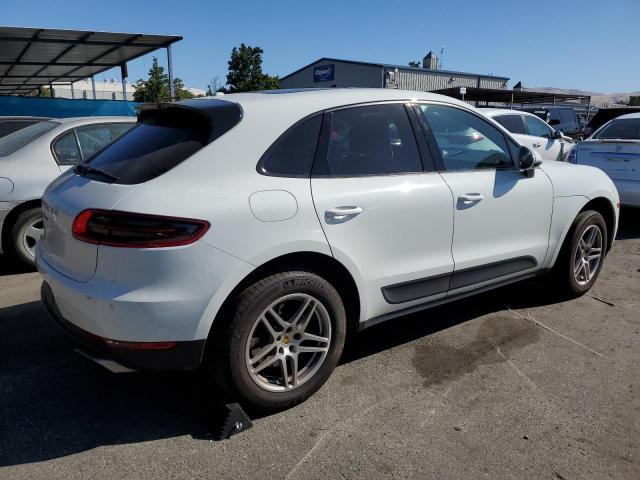 Photo 3 from auction – 2018 PORSCHE MACAN with VIN WP1AA2A54JLB00768