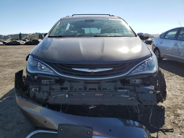 Photo 5 from auction – 2017 CHRYSLER PACIFICA E with VIN 2C4RC1N76HR689599