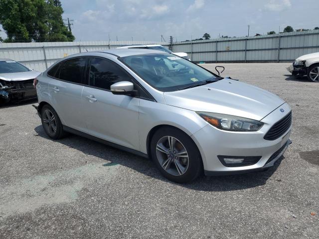 Photo 4 from auction – 2017 FORD FOCUS SE with VIN 1FADP3FE6HL282551