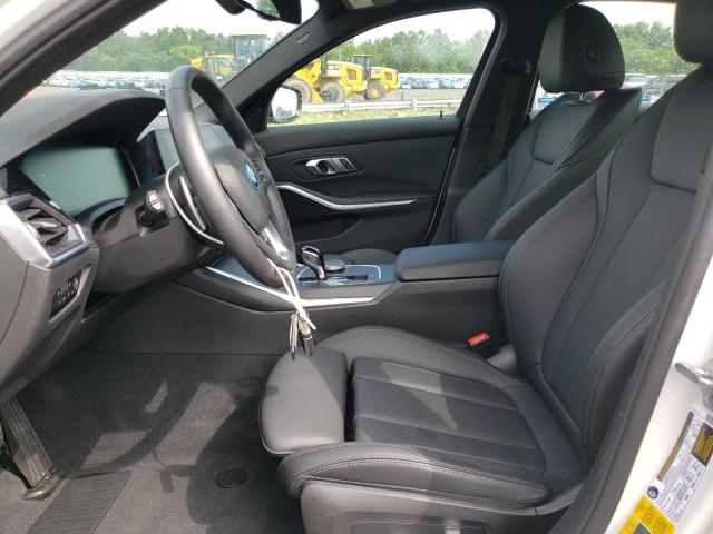 Photo 7 from auction – 2022 BMW 330XE with VIN 3MW5P9J01N8C53262
