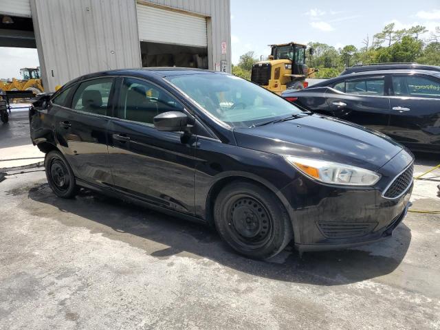 Photo 4 from auction – 2018 FORD FOCUS S with VIN 1FADP3E2XJL325477