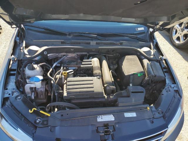 Photo 11 from auction – 2017 VOLKSWAGEN JETTA S with VIN 3VW2B7AJ1HM339083