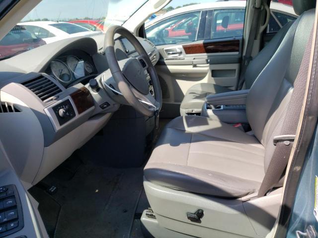Photo 7 from auction – 2010 CHRYSLER TOWN & COU with VIN 2A4RR5D18AR188409