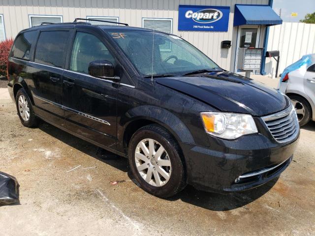 Photo 4 from auction – 2016 CHRYSLER TOWN & COU with VIN 2C4RC1BG2GR213224
