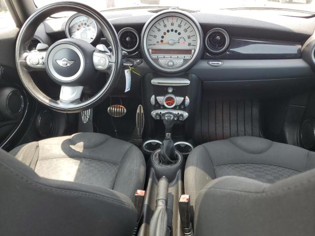 Photo 8 from auction – 2010 MINI COOPER S with VIN WMWMF7C54ATZ73704