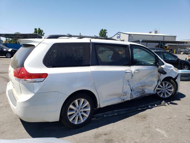 Photo 3 from auction – 2014 TOYOTA SIENNA XLE with VIN 5TDDK3DC3ES076611