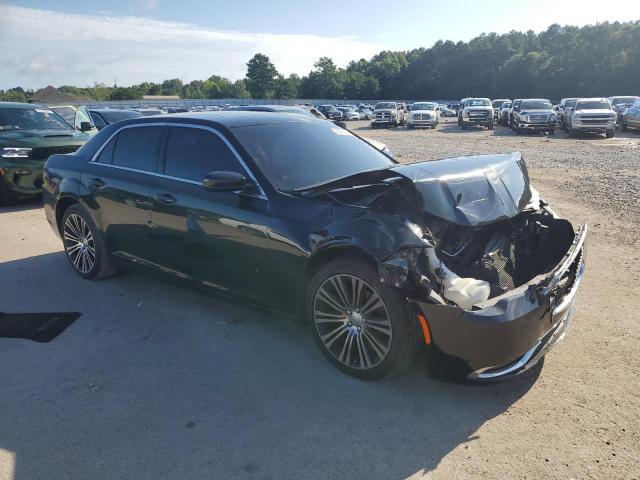 Фото 4 с аукциона – 2016 CHRYSLER 300 LIMITE с VIN 2C3CCAAG8GH135646