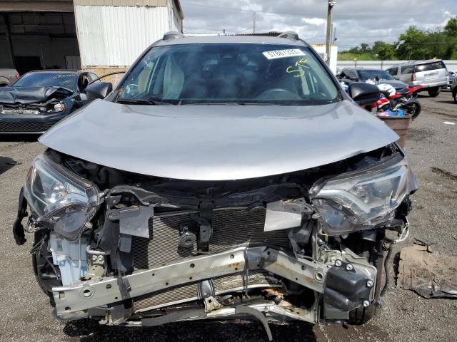 Photo 5 from auction – 2017 TOYOTA RAV4 LE with VIN 2T3BFREV3HW578858