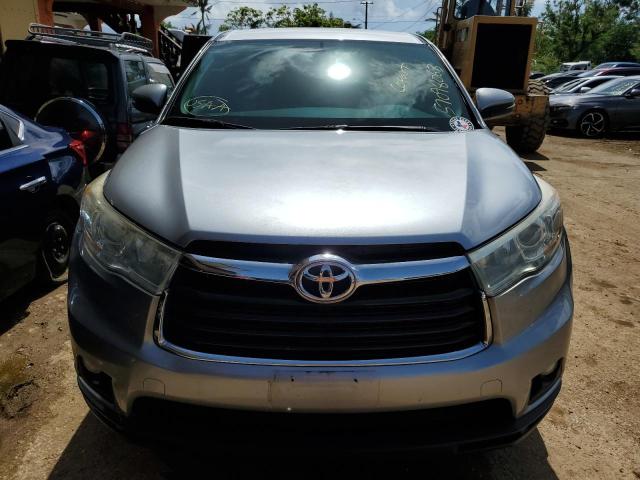 Photo 5 from auction – 2016 TOYOTA HIGHLANDER with VIN 5TDBKRFH4GS235657