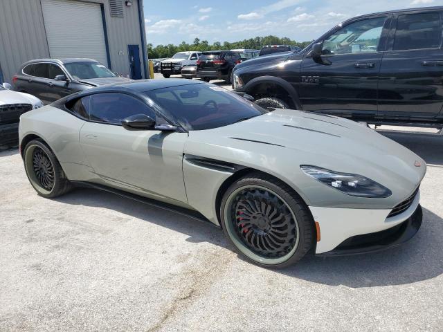 Photo 4 from auction – 2017 ASTON MARTIN DB11 with VIN SCFRMFAV0HGL00232