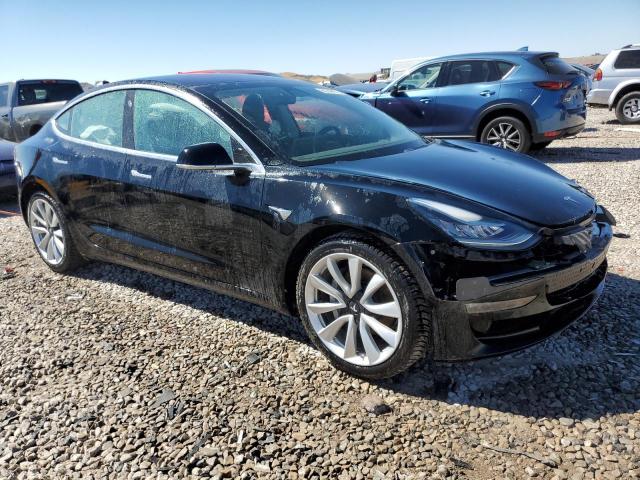 Photo 4 from auction – 2018 TESLA MODEL 3 with VIN 5YJ3E1EB5JF071289