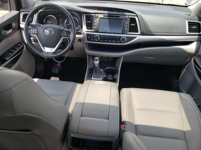 Photo 8 from auction – 2018 TOYOTA HIGHLANDER with VIN 5TDJZRFH1JS537292